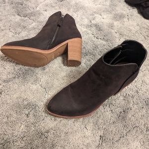 MIA booties with zipper